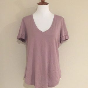 Lulu V-Neck. Size: 8